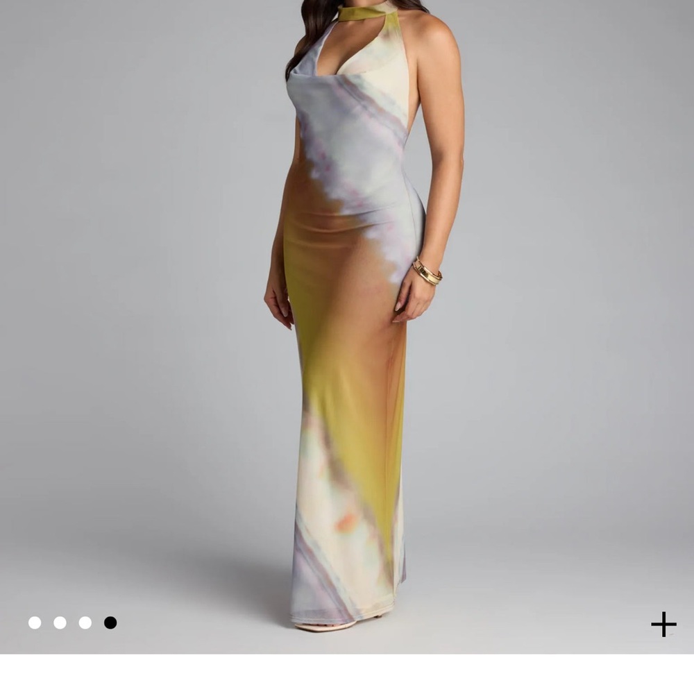 Chic Multicolor Halter Maxi Dress